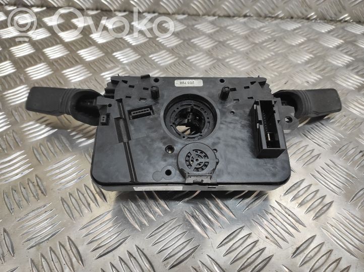 203728 Opel Astra H Wiper turn signal indicator stalk/switch, 30.00 € RRR