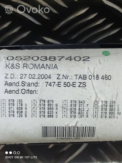 Seat Alhambra (Mk1) Module de fusibles 1T1970371F