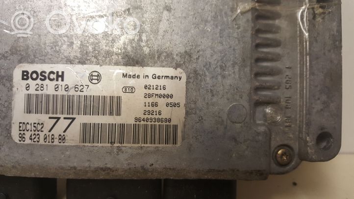 Peugeot 406 Calculateur moteur ECU 9642301880