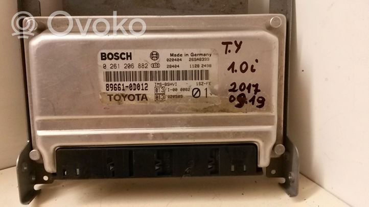 Toyota Yaris Komputer / Sterownik ECU i komplet kluczy 896610D012