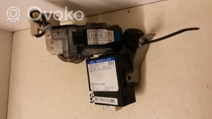 Toyota Corolla Verso E121 Komputer / Sterownik ECU i komplet kluczy 8966113060