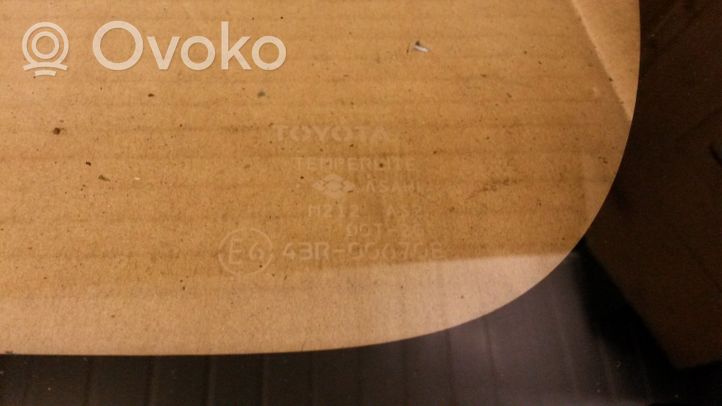 Toyota Yaris Verso Szyba karoseryjna tylna 