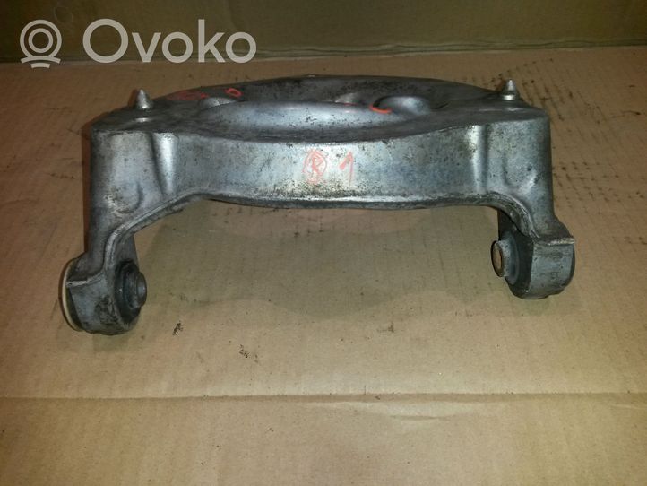 Citroen C5 Coil spring mount D47037