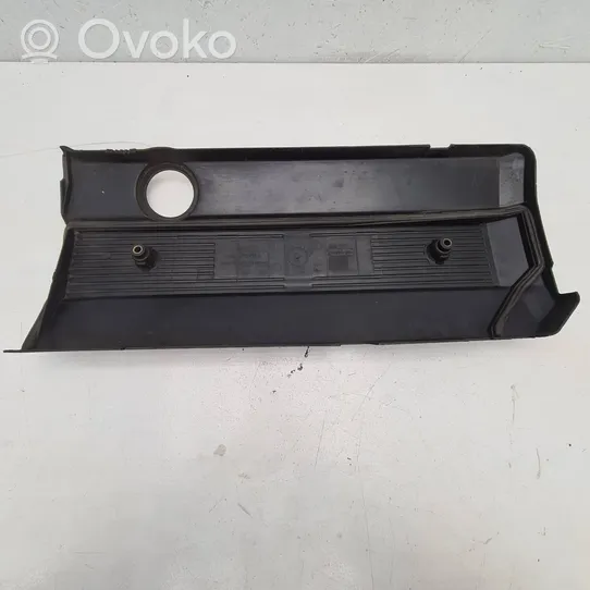 BMW 3 E46 Copri motore (rivestimento) 11121710781