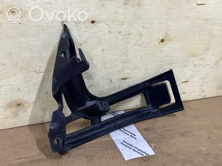 BMW M5 Fender mounting bracket 51117903882