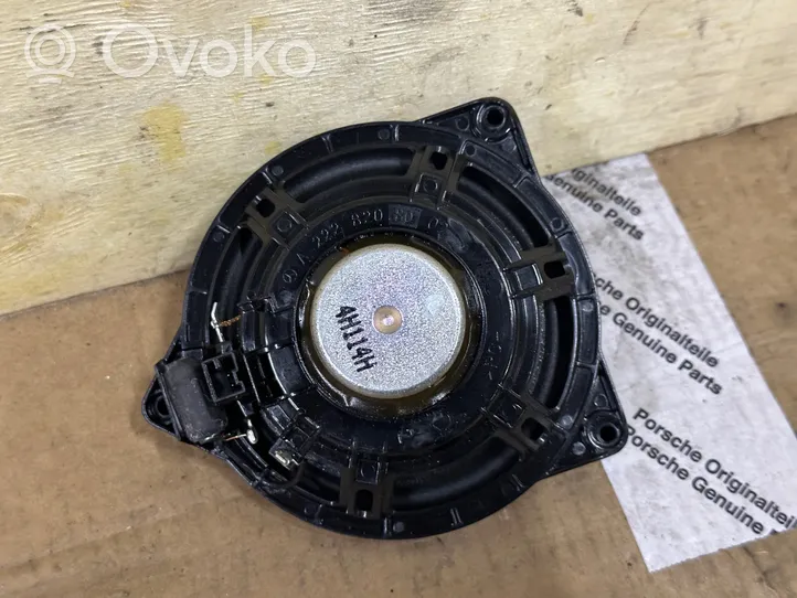 Mercedes-Benz S W222 Subwoofer-bassokaiutin A2228208002