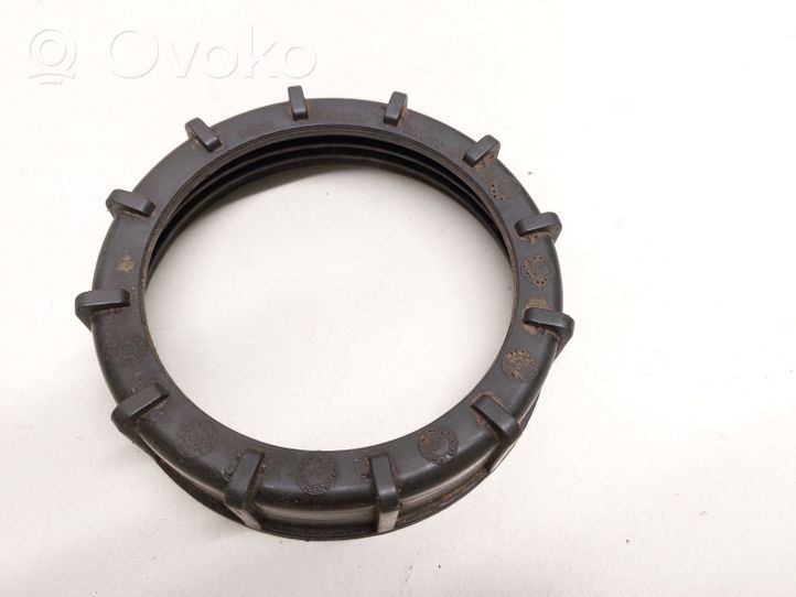 Honda CR-V Bague de verrouillage pour réservoir de carburant 040020011