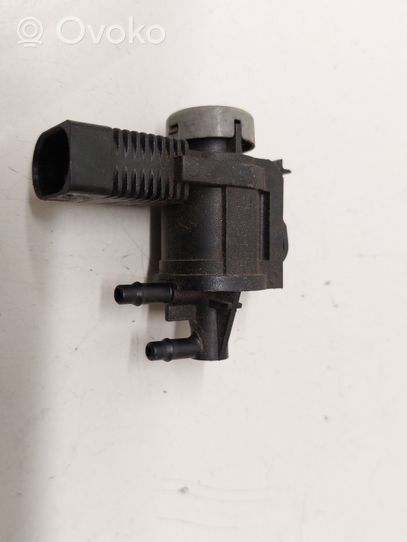 Volkswagen Scirocco Solenoidinis vožtuvas 1K0906283A