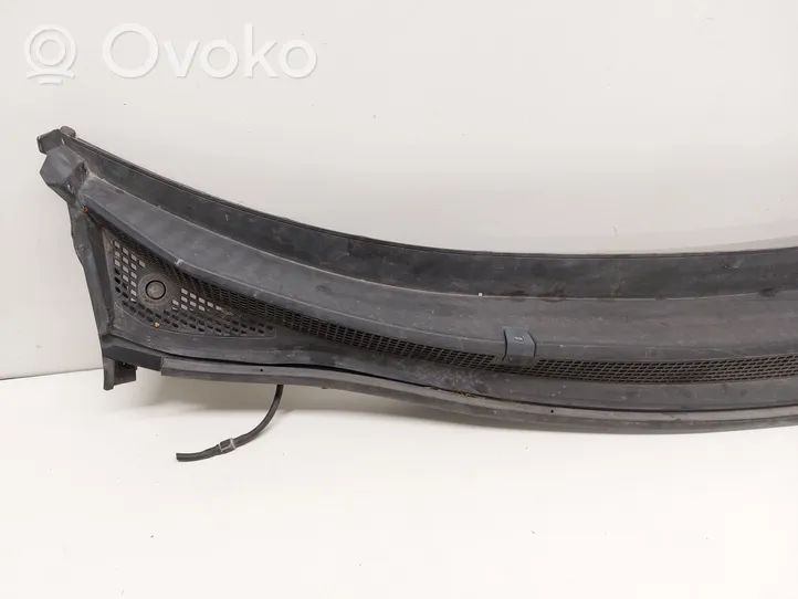 Renault Kadjar Wiper trim 668107243R