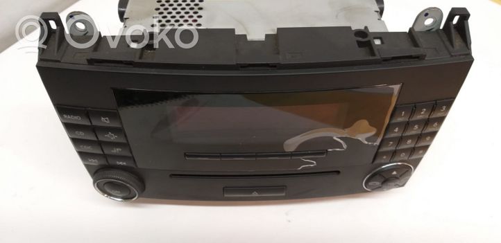 Mercedes-Benz A W169 Radio/CD/DVD/GPS-pääyksikkö A1698204789