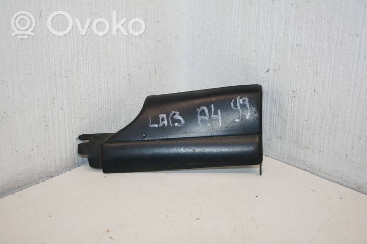 Audi A4 S4 B5 8D Listwa / Nakładka na błotnik przedni 8D0853580F