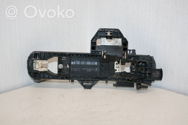 Mercedes-Benz C W204 Support extérieur, poignée de porte arrière A2047600834