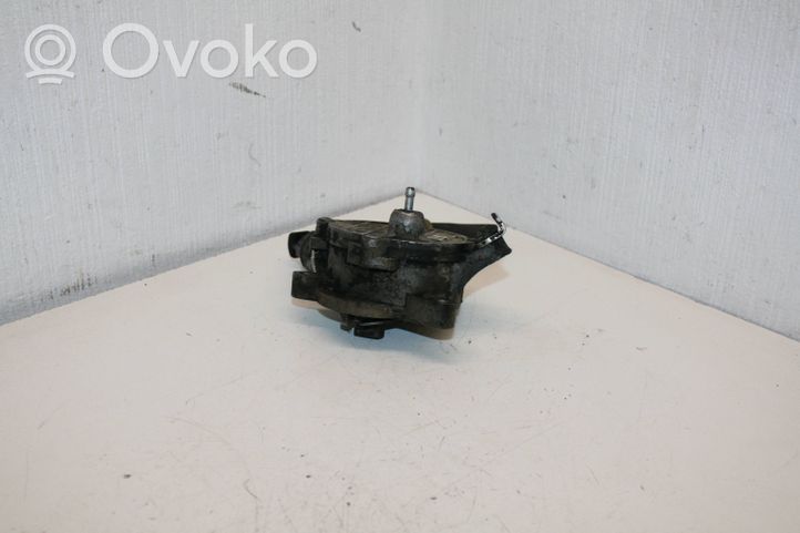 Volvo S80 Pompa podciśnienia 08658230