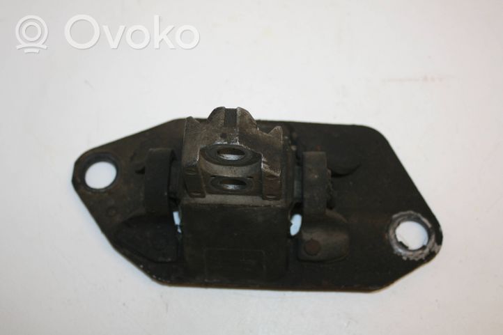 Volvo V70 Supporto di montaggio del motore 5140300001A602