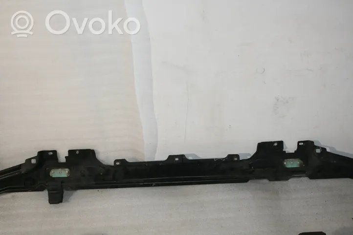 BMW 7 E38 Pannello di supporto del radiatore 