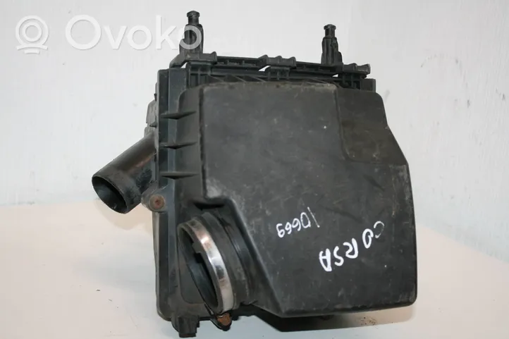 Opel Corsa D Air filter box 13241653