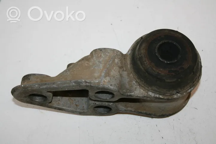 Volkswagen PASSAT B5.5 Supporto alloggiamento assale posteriore 8E0501522H