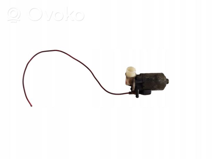 Nissan Vanette Windscreen/windshield washer pump 