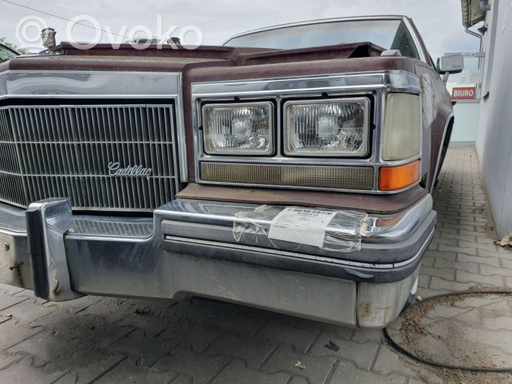 Cadillac DeVille Pare-choc avant 1983 COUPE