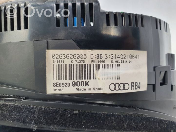 Audi A4 S4 B6 8E 8H Nopeusmittari (mittaristo) 8E0920900K