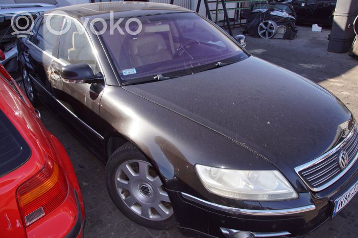 Volkswagen Phaeton Couvercle, capot moteur LR9V