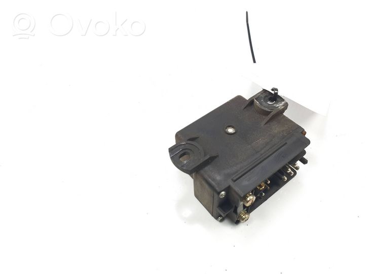 Volkswagen II LT Przekaźnik / Modul układu ogrzewania wstępnego 2D0911253