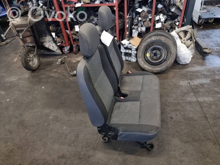 Opel Movano B Seat set 