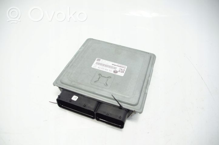 Volkswagen Caddy Centralina/modulo motore ECU 03L906023PB