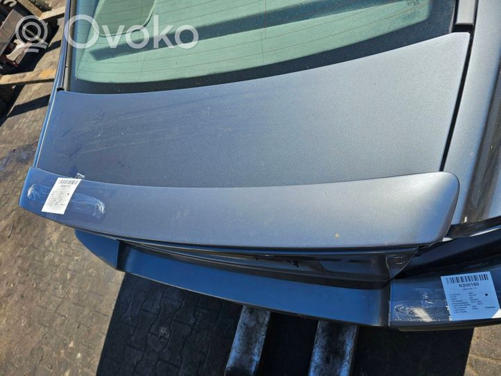 Volvo S60 Tylna klapa bagażnika 45500