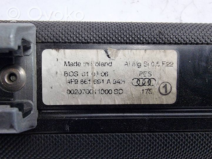 Audi A6 S6 C6 4F Elektrisks aizmugurējā loga aizkars 4F966169A