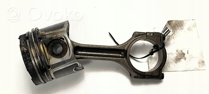 Renault Master II Piston with connecting rod 