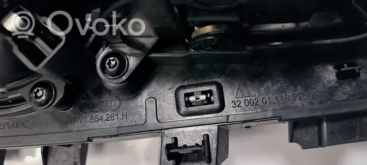 Audi A4 S4 B9 8W Puodelių laikiklio guminis paklotėlis 