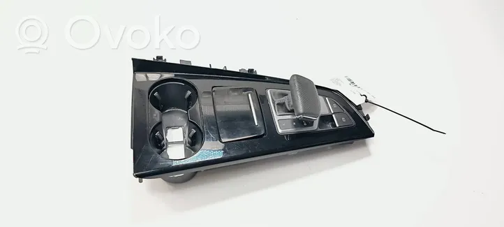 Audi A4 S4 B9 8W Tappetino antiscivolo/imbottitura portabicchiere 