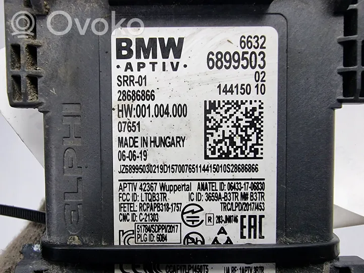 BMW X4M F98 Kita variklio skyriaus detalė 