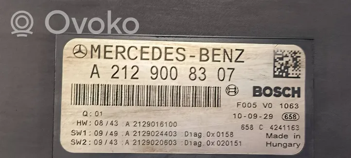 Mitsubishi Montero Boîte à fusibles A2129008307