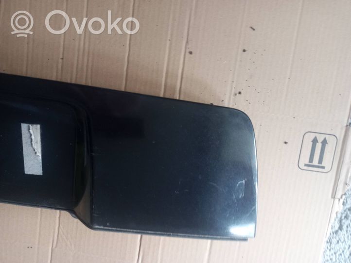 Opel Signum Ramka przedniej tablicy rejestracyjnej 24417181