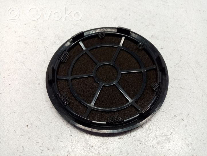 BMW 3 E92 E93 Takaoven kaiuttimen kehys 51436953638