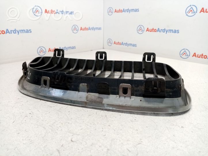 BMW 3 E92 E93 Maskownica / Grill / Atrapa górna chłodnicy 1828220709