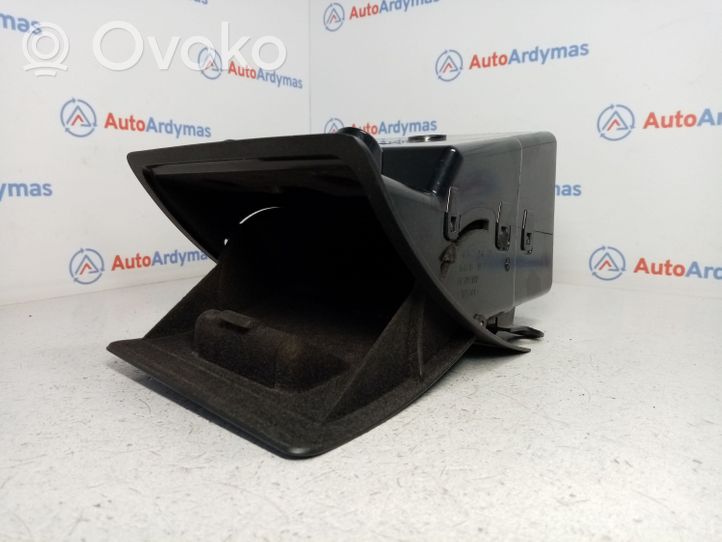 BMW 5 E60 E61 Переднее багажное отделение 51457156225