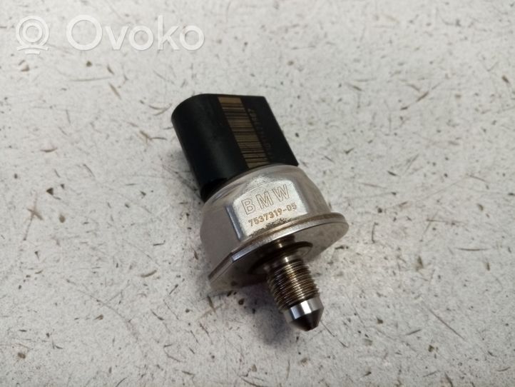 BMW X5 E70 Sensor de presión de combustible 7537319