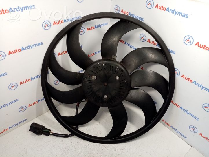 BMW 3 F30 F35 F31 Hélice moteur ventilateur 8641947