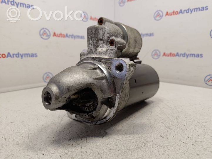 BMW 3 F30 F35 F31 Starter motor 7638194