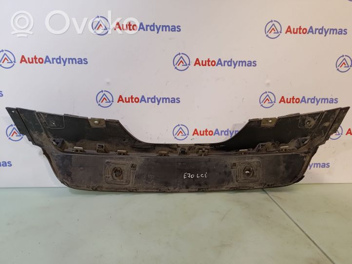 BMW X5 E70 Rivestimento della parte inferiore del paraurti posteriore 51127227766