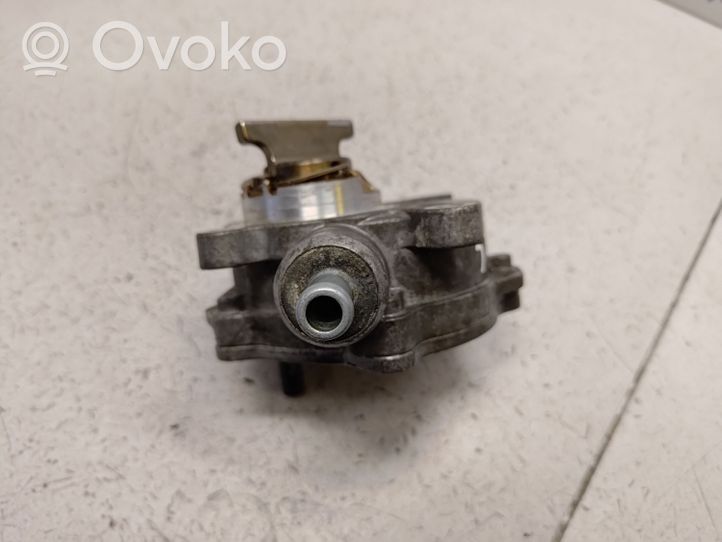 BMW X5 E70 Vacuum pump 7545384