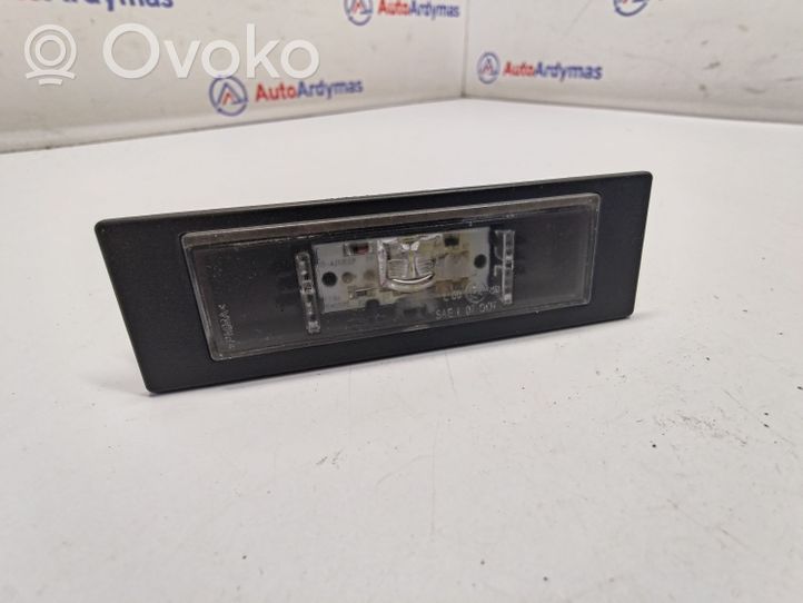 BMW 1 E81 E87 Lampa oświetlenia tylnej tablicy rejestracyjnej 63267193294