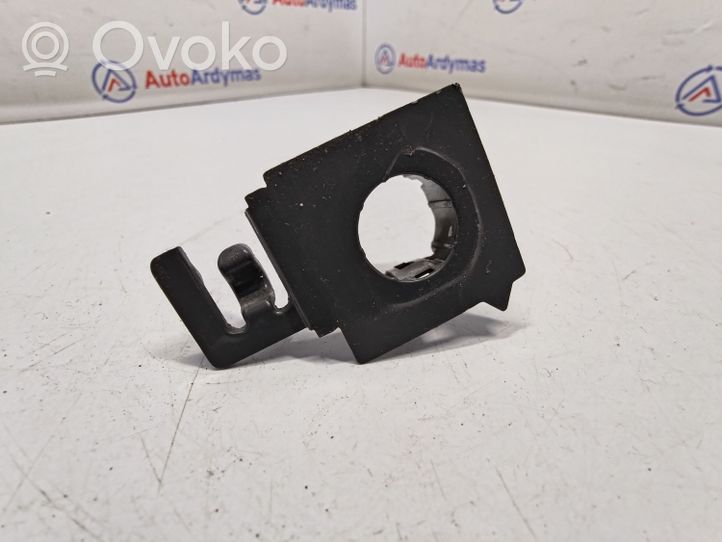 BMW 5 F10 F11 Soporte del sensor de aparcamiento trasero (PDC) 7331606