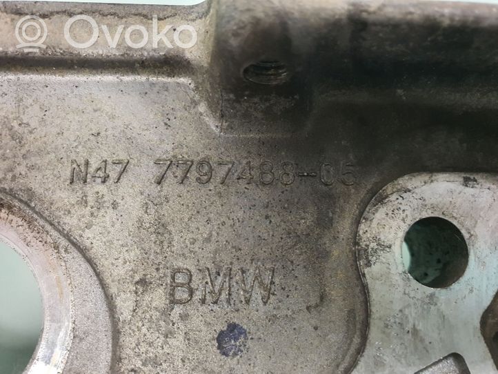 BMW 3 E92 E93 Kita variklio detalė 7797488