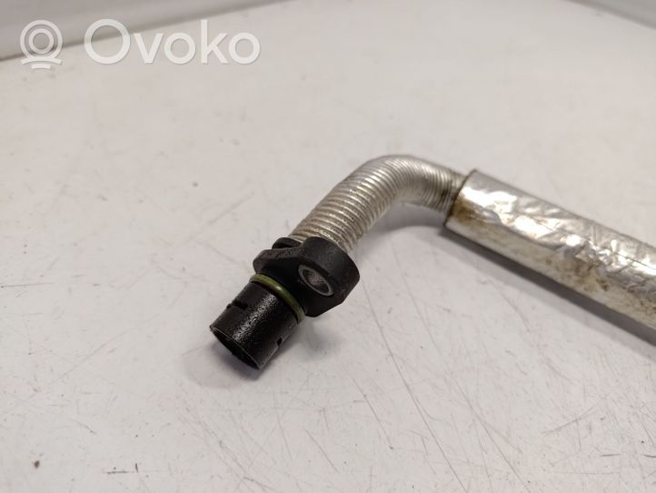 BMW X1 F48 F49 Sfiato/tubo di sfiato/tubo flessibile 8654626