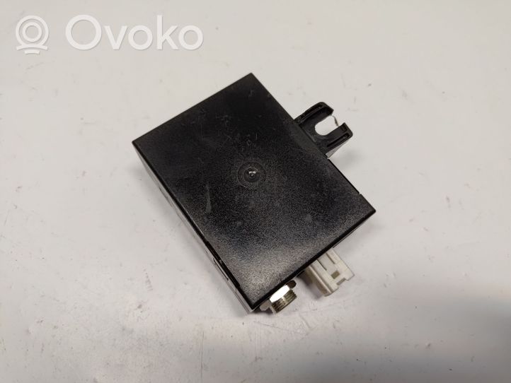 BMW 7 E38 Auxiliary heating control unit/module 64128370970