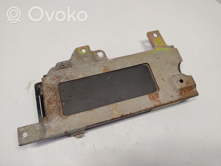 BMW 7 E38 Phone control unit/module 84118370753